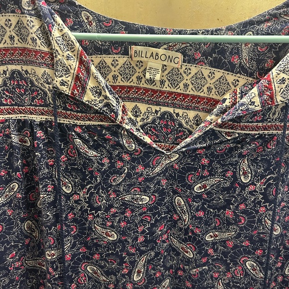 EUC Billabong Paisley Tie-Neck Peasant Tunic Dress in Navy and White Design - Picture 12 of 14